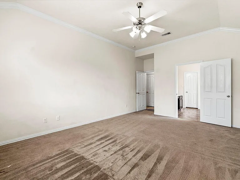 8203 Loetsch Ridge Way — Photo 15