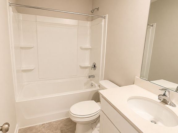 5th image of 2104 Elmridge Rd