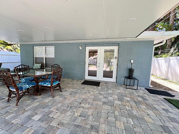 2nd image of 1105 Newton Ave S #2