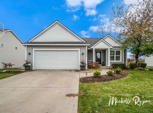 10296 Summerwood Dr, Zeeland, MI 49464