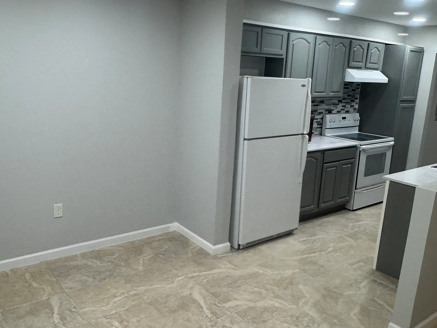 PineTree Gardens Townhouse — Photo 3