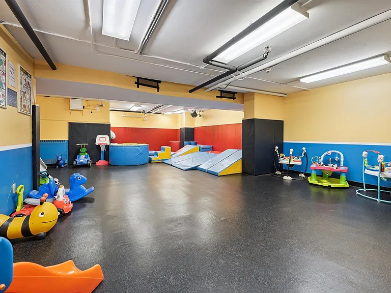 7004 Boulevard East #7D — Photo 26