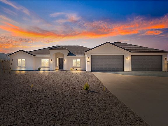 2nd image of 3252 Gold Canyon Court