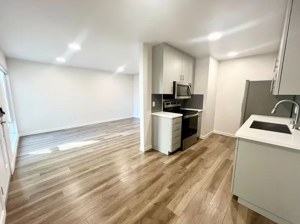 Hamilton Street, 4585 Hamilton St APT A4, San Diego, CA 92116