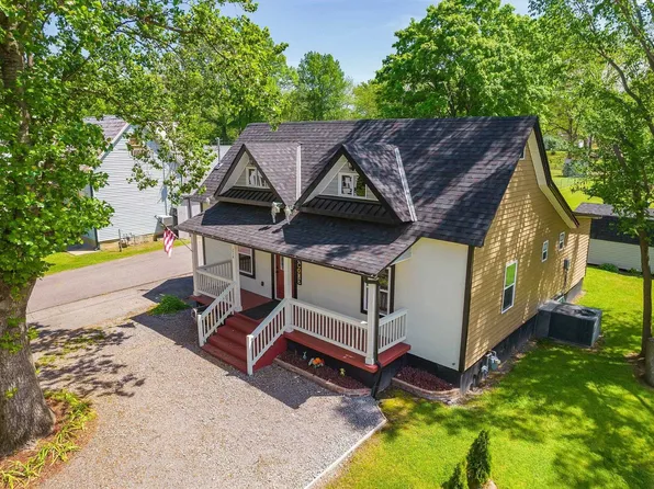 214 Hays Ave, Trenton, TN 38382