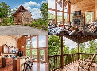 1345 Parkview Vista Way, Pigeon Forge, TN 37863