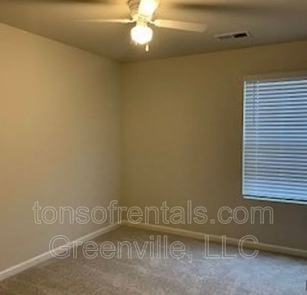 413 Mopar Ln — Photo 10