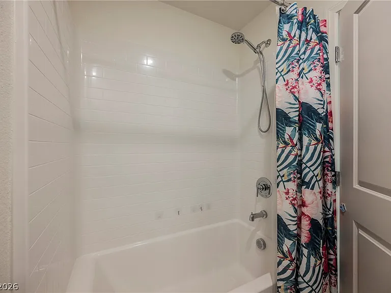 402 Larksong Ave — Photo 28