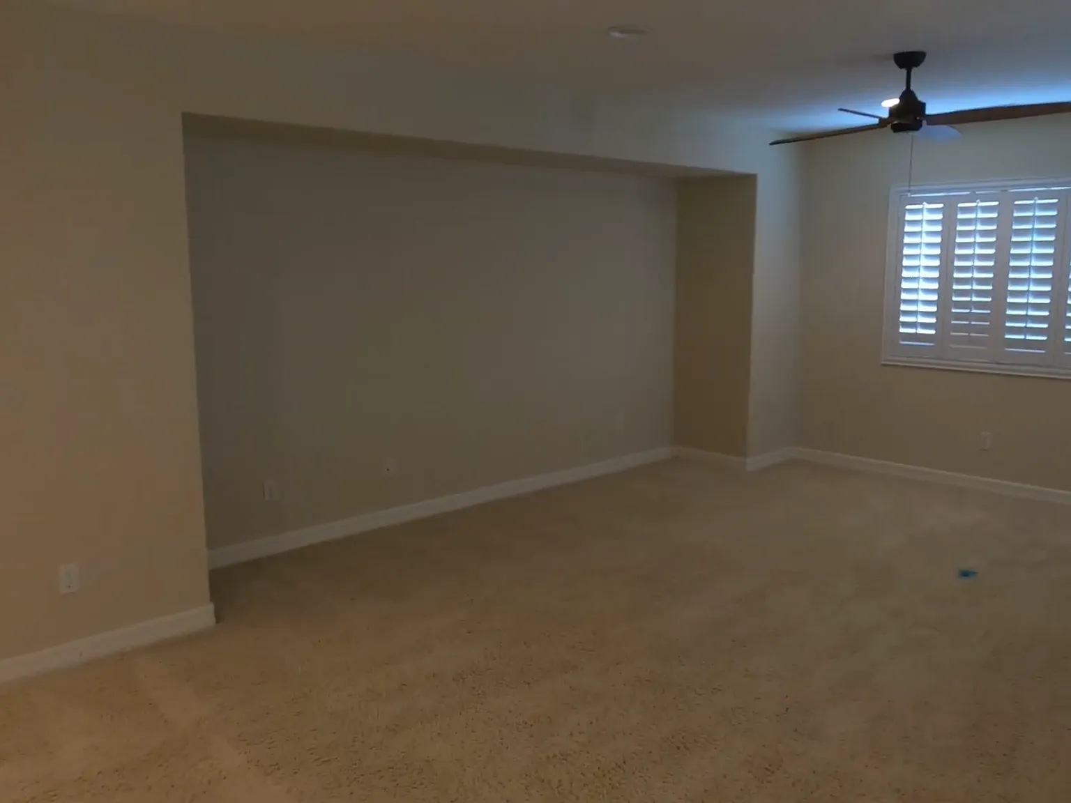 4 bed, 3721 sqft, $4,200 — Photo 4
