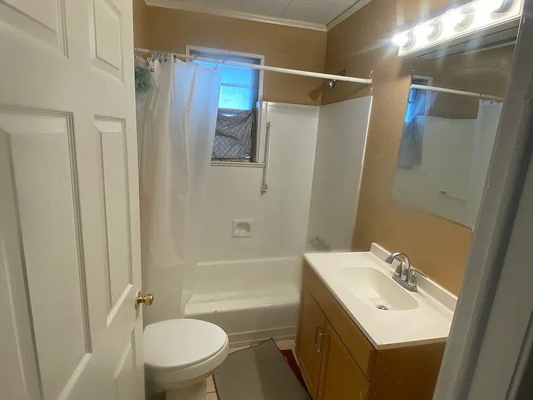 1825 Pailet Ave — Photo 11