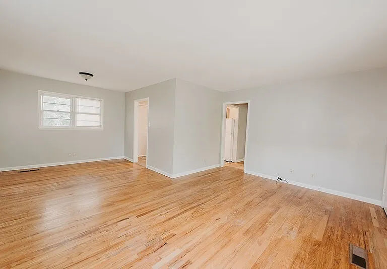 4607 Beverly Kay Dr — Photo 4
