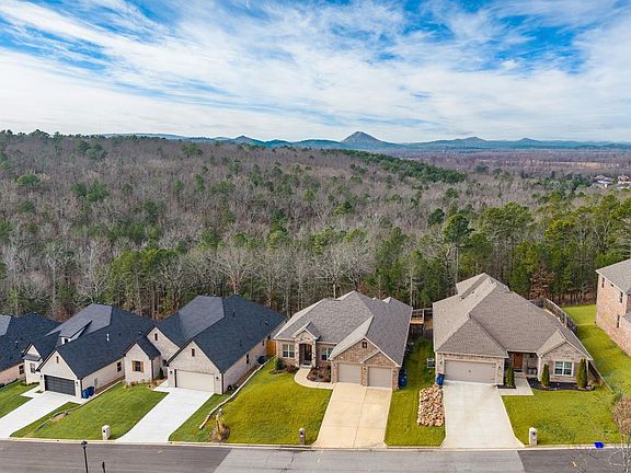 2nd image of 145 Ridgeview Trl