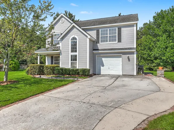 109 Creekside Dr, Summerville, SC 29485