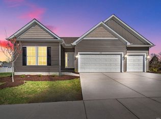 853 Kingston Hills Ct, Fenton, MO 63026