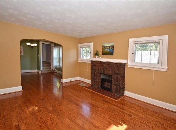 4th image of 3718 Camden Ave