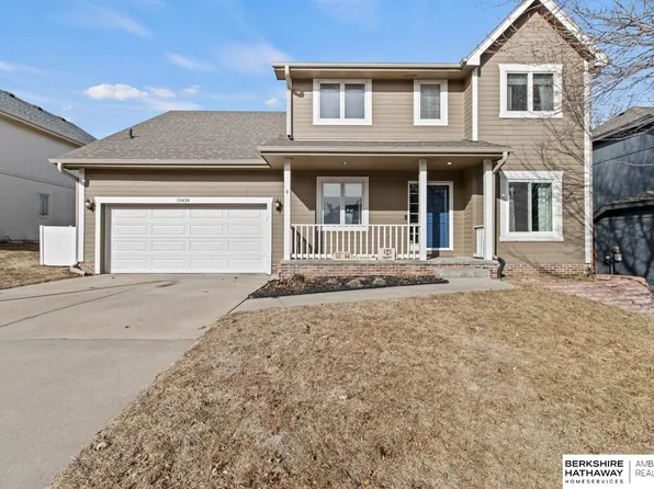 13434 Ames Ave, Omaha, NE 68164