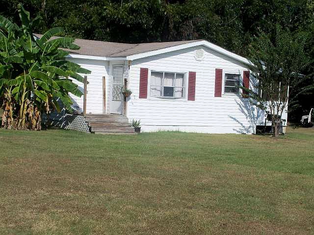 1st image of 81 1st Ave