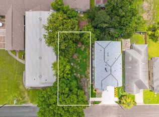 1318 E 34th St #13, Houston, TX 77022