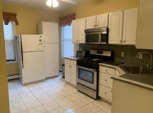 26 1/2 Charter St #3, Boston, MA 02113