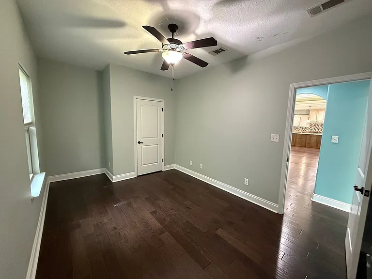 6148 E Bay Blvd — Photo 31