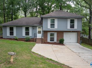 703 Shirley Ct SE, Huntsville, AL 35803