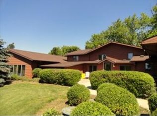 8583 Greenwood Rd, Oconto Falls, WI 54154