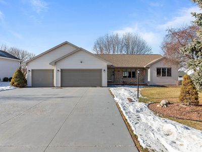 W5609 Jochmann Dr, APPLETON, WI, 54915
