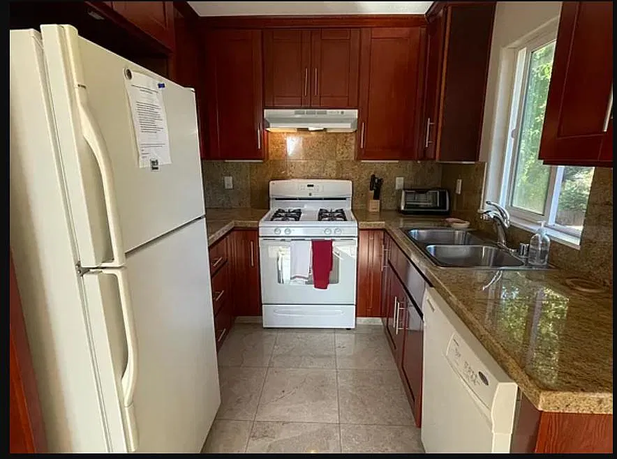 400 Cuesta Drive — Photo 3
