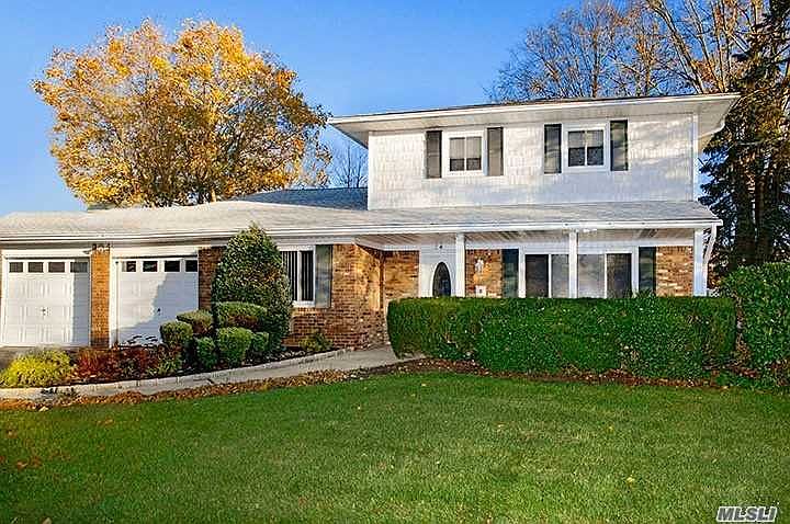 1st image of 34 E Hill Dr