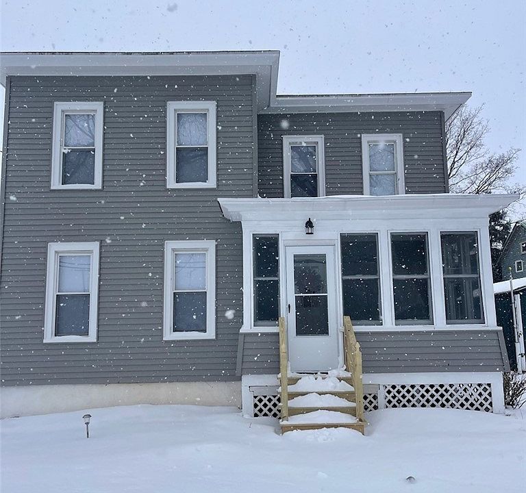 1st image of 8968 N Seneca St