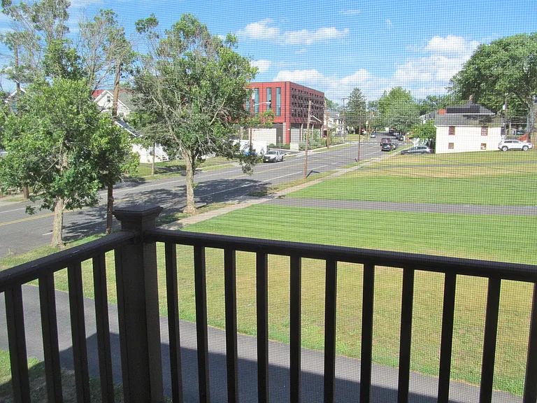 146 E Cliff St #1 — Photo 14