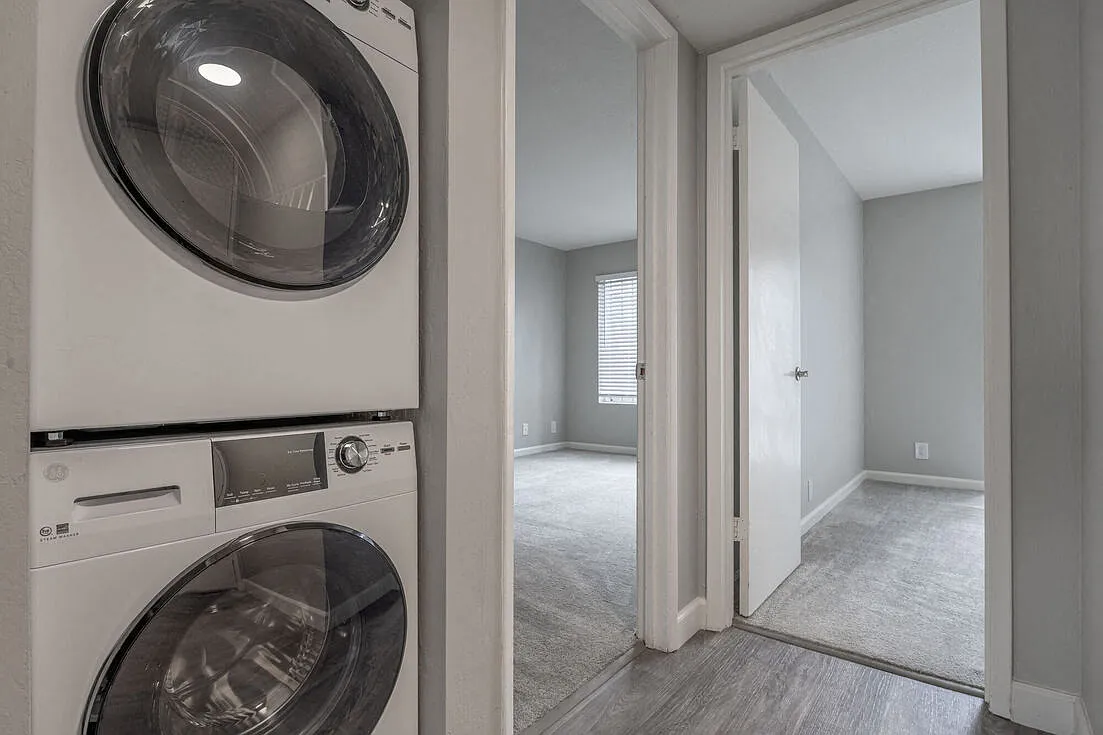 Danville Park Apartments — Photo 2