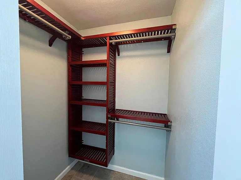 4575 Kincaid Ct — Photo 31