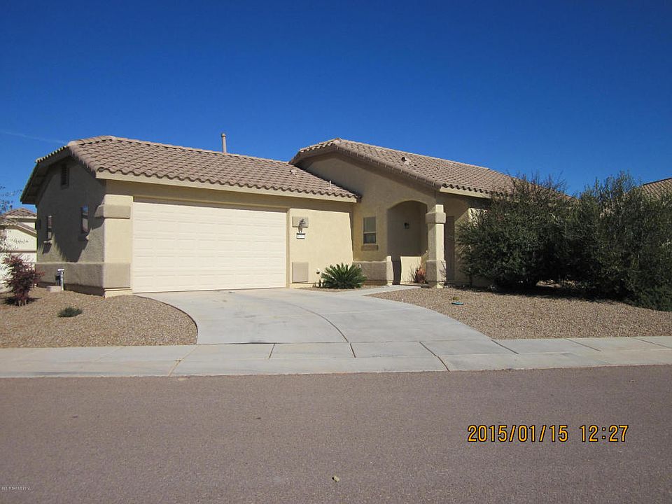 1st image of 4267 Kings Canyon Way