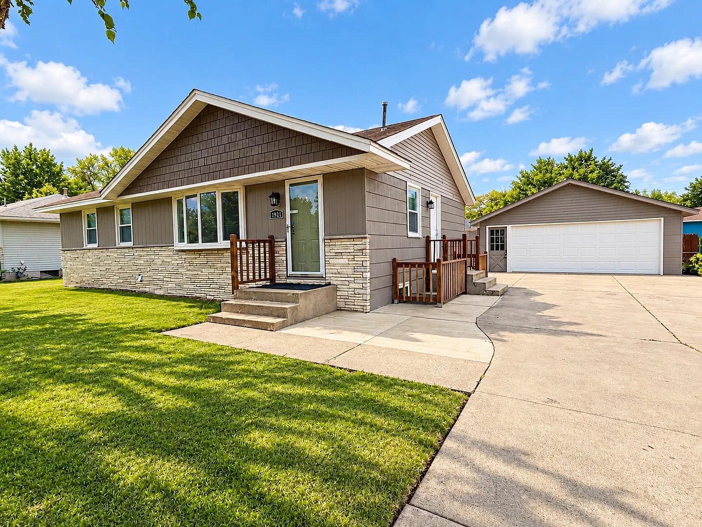 Newly Renovated 5BR/2BA Home with Finished Basement & Huge Fenced Backyard! — Photo 2