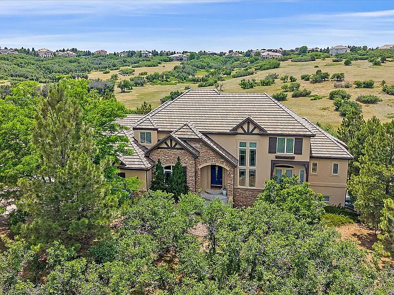 6265 Diamond Ridge Pkwy — Photo 39