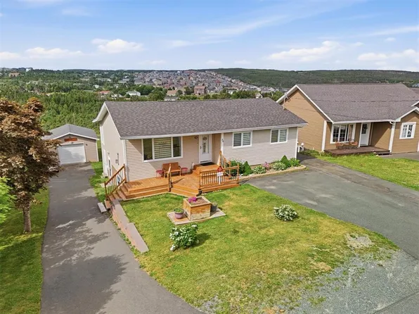 54 Lawlors Road, Paradise, NL A1L3N9