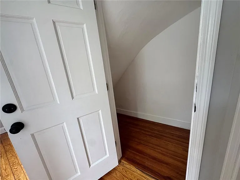 350 Main St #2 — Photo 19