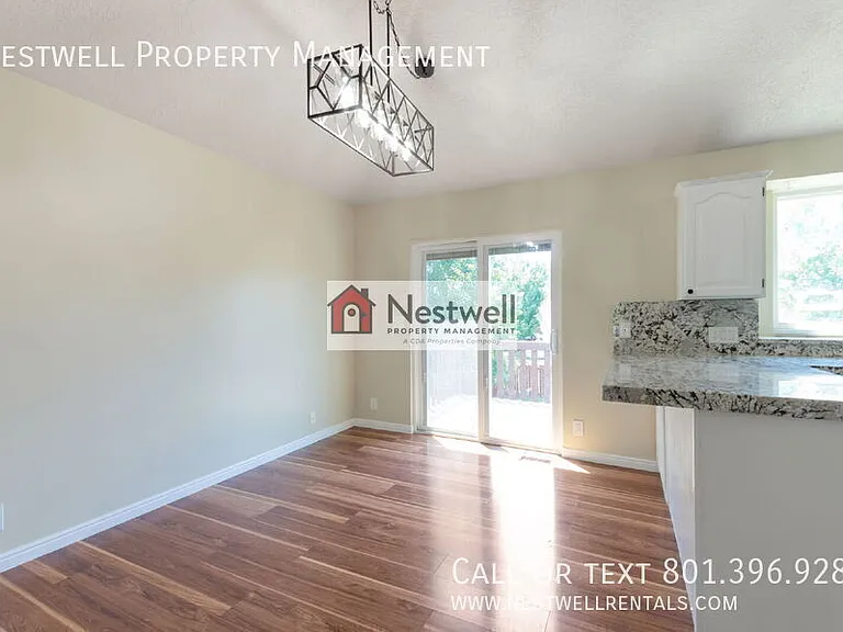1059 N 175 E — Photo 3