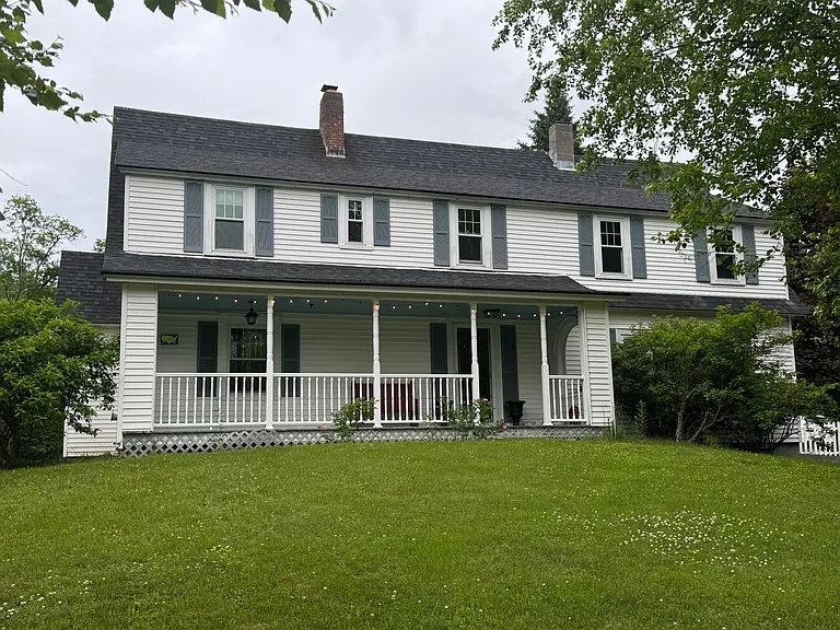 93 Lyme Rd — Photo 1