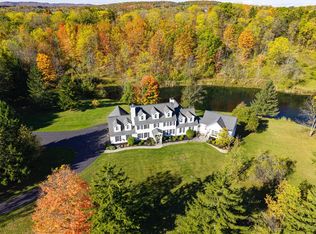 6126 Rossier Rd, Canandaigua, NY 14424