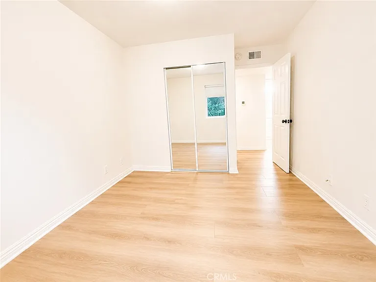 10636 Woodley Ave #43 — Photo 12