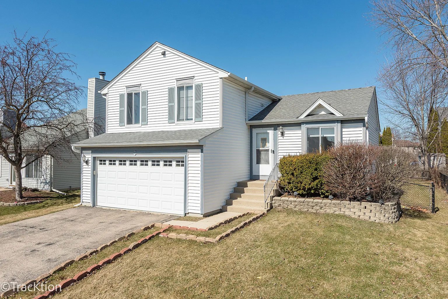1204 Woodland Heights Blvd photo 1