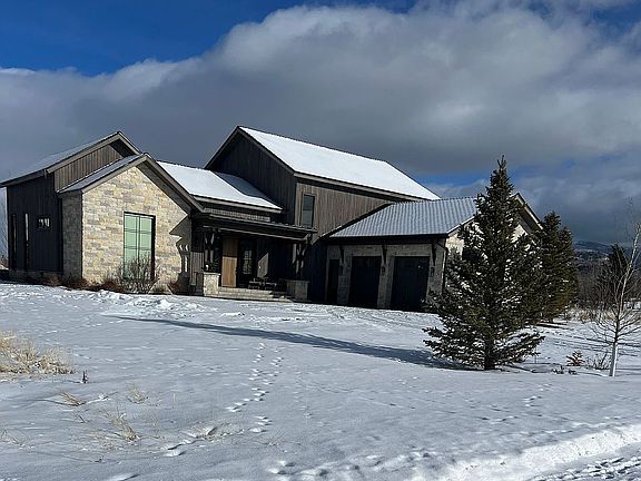 2nd image of 12 Hastings Dr