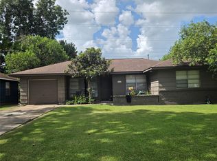 10319 Lafferty Oaks St, Houston, TX 77013