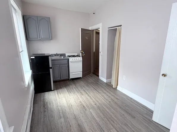 5 Union Ave, Jamaica Plain, MA