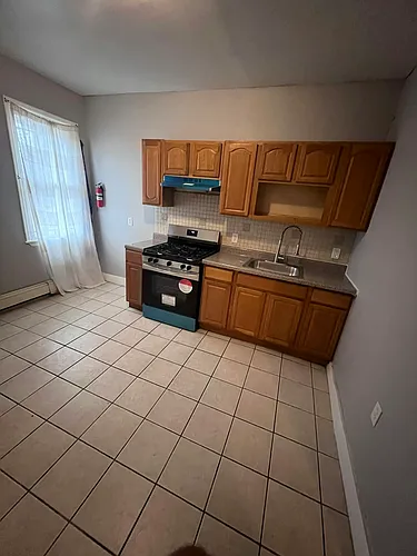 311 Summer Ave #1 Photo 1