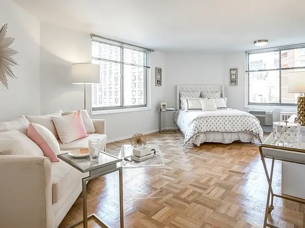 460 2nd Ave, New York, NY