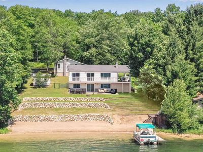 428 Island View Dr, Traverse City, MI, 49696