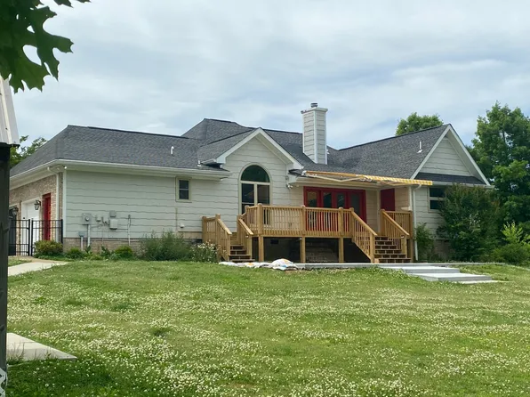 2102 Jenkins Rd, Chattanooga, TN 37421